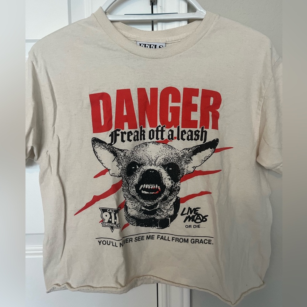 Freak off a leash chihuahua FSG tee - Picture 4 of 6